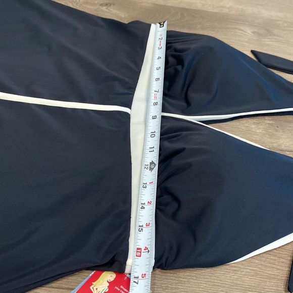 SPANX Black and White Bikini Top - Picture 8 of 11